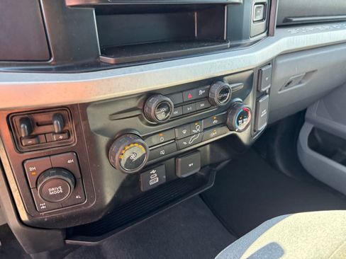 Used 2025 Ford F250 XLT w/ FX4 Off-Road Package AWD/4WD image 16