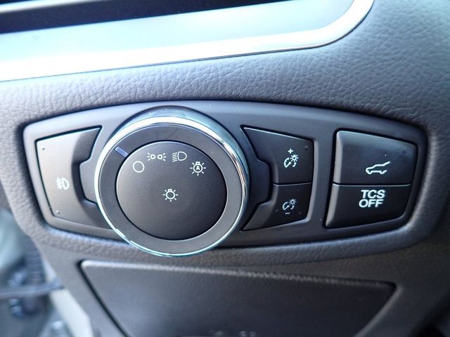 Used 2024 Ford Edge Titanium AWD/4WD image 23
