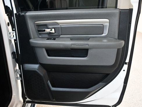 Used 2016 RAM 1500 Lone Star AWD/4WD image 70
