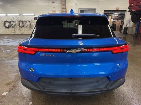 New 2026 Chevrolet Equinox EV LT FWD image 5
