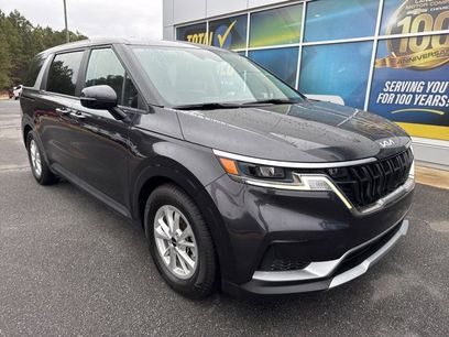 Used 2023 Kia Carnival LX