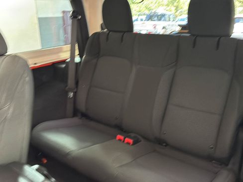 Used 2023 Jeep Wrangler Sport AWD/4WD image 17
