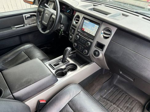 Used 2016 Ford Expedition EL XLT w/ Equipment Group 202A AWD/4WD image 22