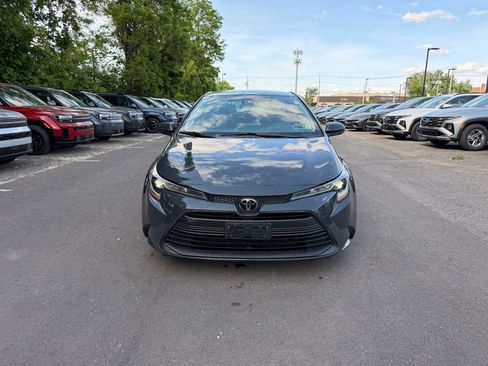 Used 2024 Toyota Corolla LE FWD image 9