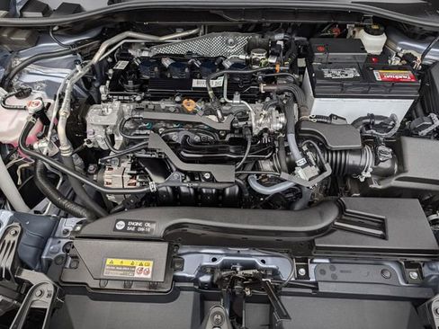 Used 2022 Toyota Corolla Cross XLE w/ Convenience Package image 37