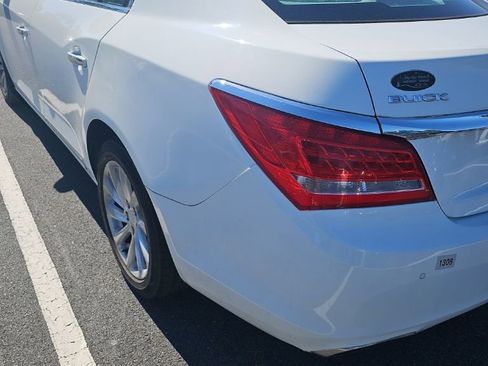 Used 2016 Buick LaCrosse Leather FWD image 4