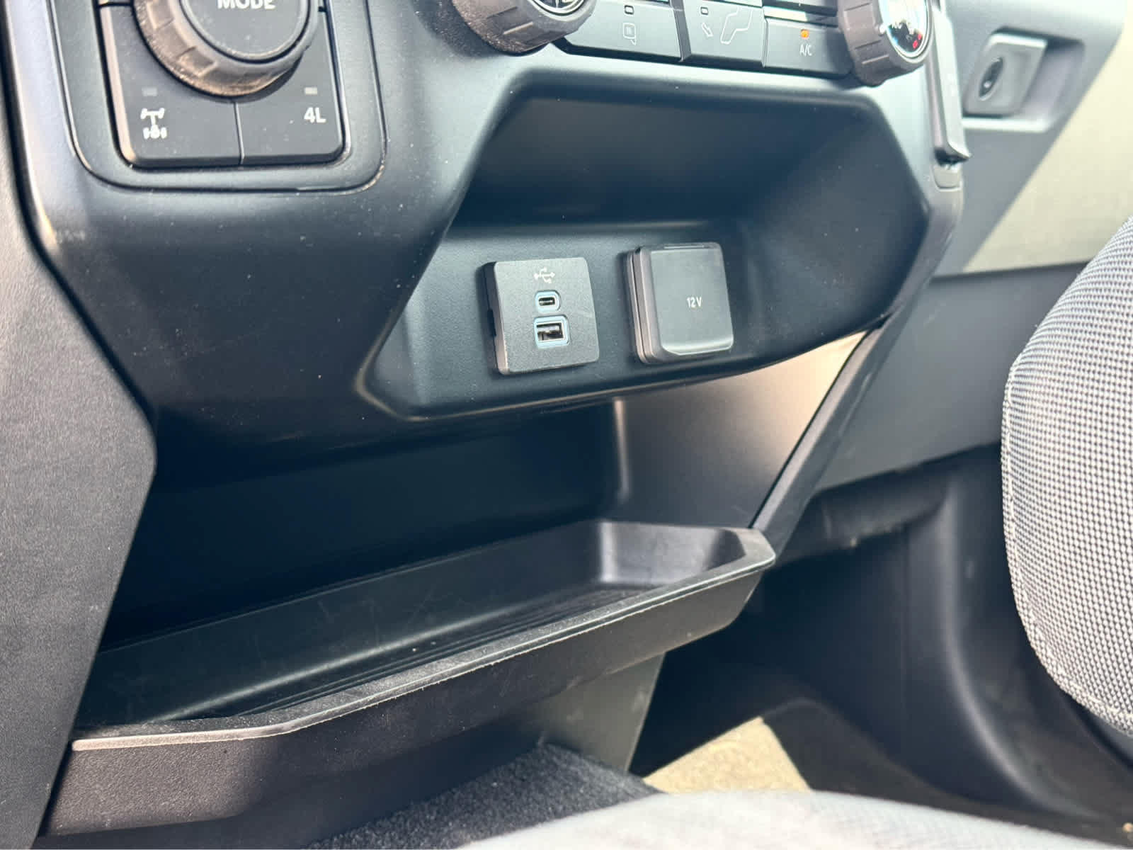 Used 2023 Ford F250 XL w/ STX Appearance Package AWD/4WD image 19