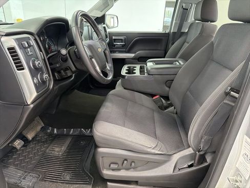 Used 2018 Chevrolet Silverado 1500 LT w/ All Star Edition image 14