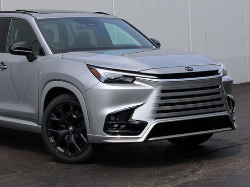 New 2026 Lexus TX 350 AWD image 2