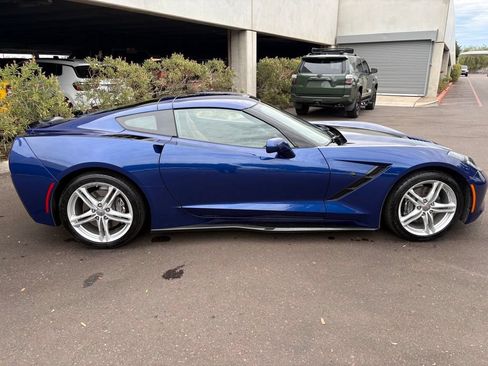 Used 2017 Chevrolet Corvette Stingray Coupe w/ 2LT Preferred Equipment Group RWD image 4