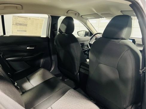 New 2026 Nissan Sentra SV image 28