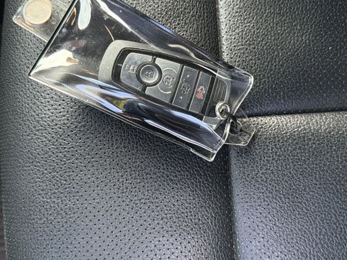 Used 2019 Ford Expedition Max XLT w/ Equipment Group 202A image 36