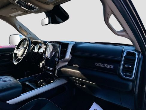 Used 2021 RAM 3500 Laramie image 30