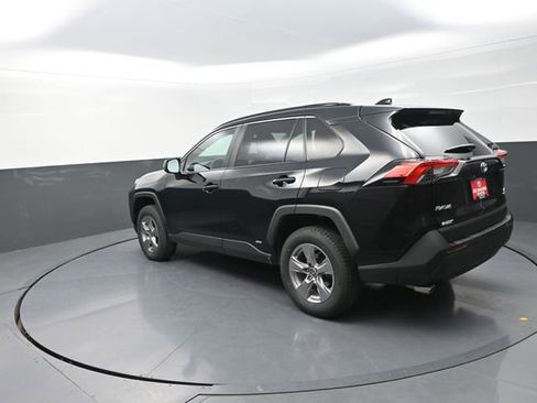 Used 2025 Toyota RAV4 LE image 49