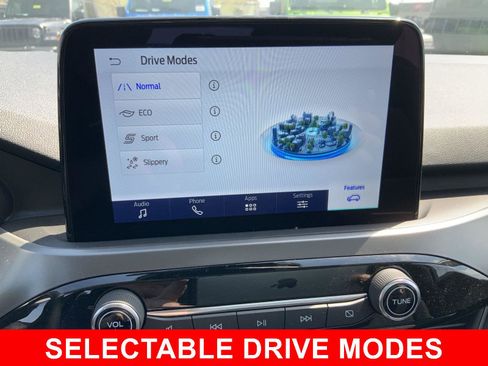 Used 2024 Ford Escape FWD image 5