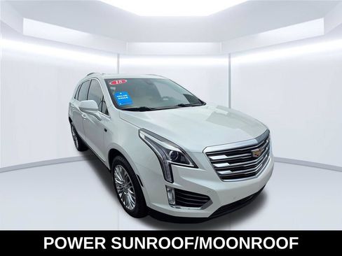 Used 2018 Cadillac XT5 Luxury w/ Driver Awareness Package FWD image 7