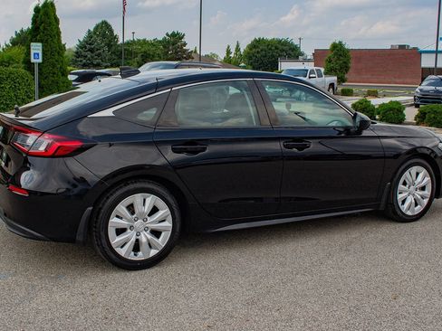 Used 2022 Honda Civic EX-L image 10