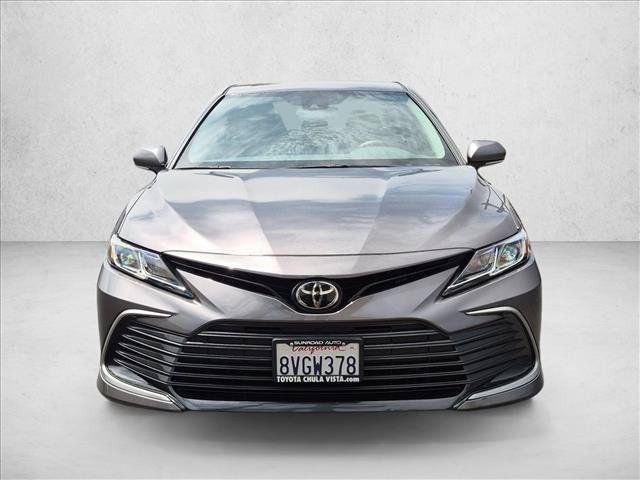 Used 2021 Toyota Camry LE w/ Convenience Package FWD image 2