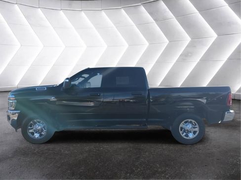 New 2026 RAM 3500 Tradesman AWD/4WD image 3