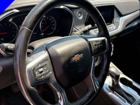 Used 2019 Chevrolet Blazer LT FWD image 19