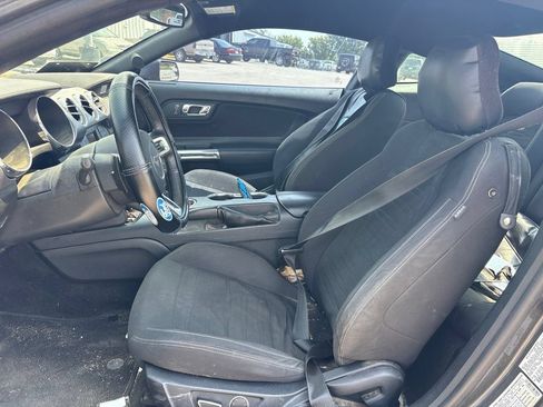 Used 2015 Ford Mustang Coupe w/ Wheel & Stripe Package RWD image 4