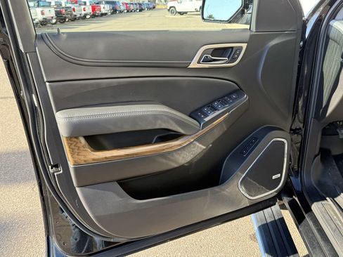 Used 2019 GMC Yukon Denali w/ Denali Ultimate Package image 10