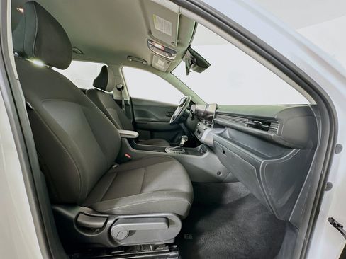 Used 2025 Hyundai Kona SEL image 29