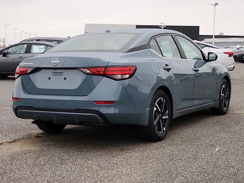 New 2025 Nissan Sentra SV image 3