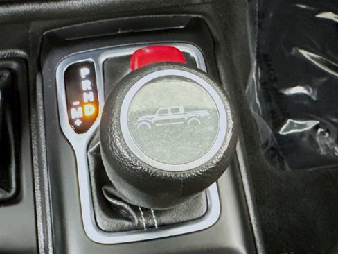 Used 2023 Jeep Gladiator Overland image 22