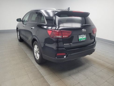 Used 2019 Kia Sorento AWD w/ LX Convenience Package image 5