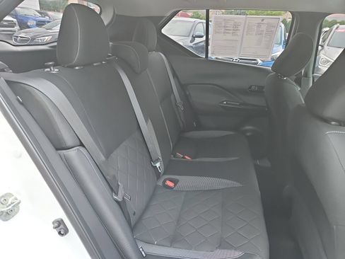 Used 2020 Nissan Kicks S FWD image 19