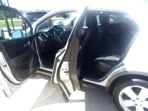 Used 2015 Buick Encore FWD image 15