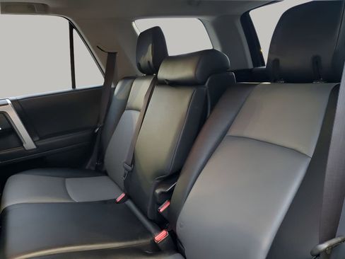 Used 2021 Toyota 4Runner SR5 Premium image 19