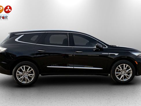 Used 2023 Buick Enclave Essence w/ Experience Buick Package image 6