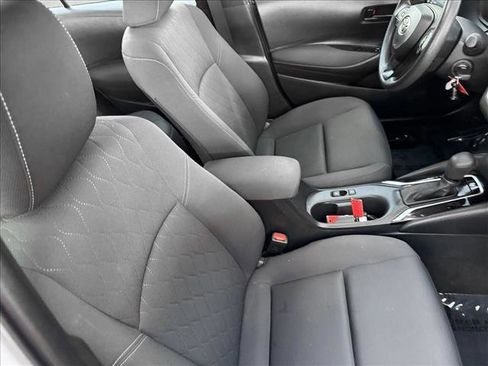 Used 2023 Toyota Corolla LE image 18