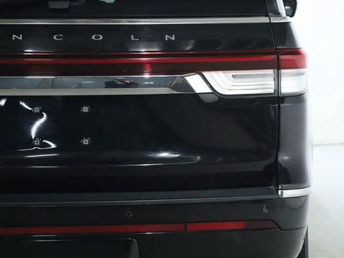 Used 2024 Lincoln Navigator Reserve image 47