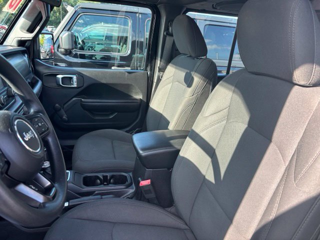 Used 2018 Jeep Wrangler Unlimited Sport AWD/4WD image 19