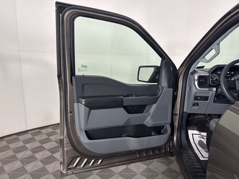 Used 2022 Ford F150 XLT image 13