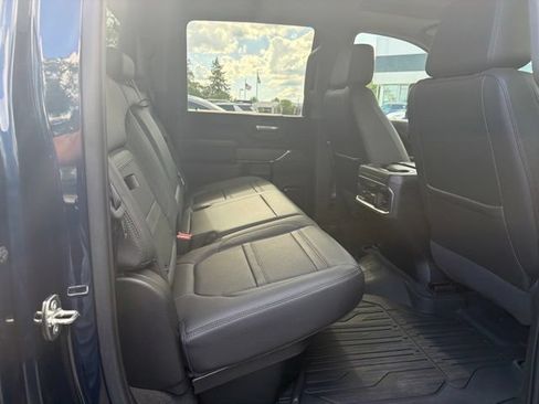 Used 2022 GMC Sierra 3500 Denali w/ Denali Ultimate Package AWD/4WD image 8