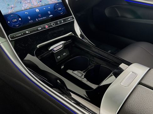 New 2026 Mercedes-Benz CLE 300 4MATIC Coupe image 5