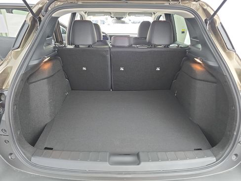 New 2026 Nissan Kicks SR w/ Cold Weather Package image 12