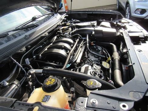 Used 2018 Ford Flex SEL w/ Equipment Group 202A image 35