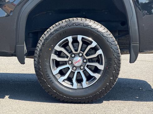 Used 2021 GMC Sierra 1500 AT4 w/ AT4 Preferred Package AWD/4WD image 26