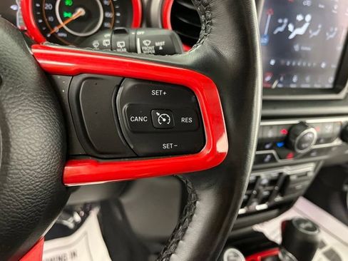 Used 2023 Jeep Wrangler Unlimited Sport AWD/4WD image 21