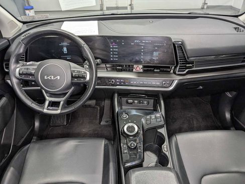 Certified 2023 Kia Sportage EX image 16