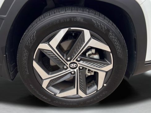 Certified 2023 Hyundai Tucson Limited w/ Cargo Package FWD image 24