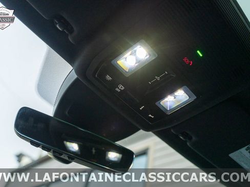 Used 2022 Volkswagen Golf R image 89