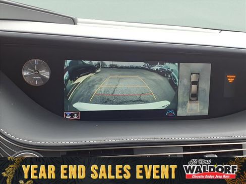 Used 2018 Lexus LS 500 w/ Luxury Package image 18