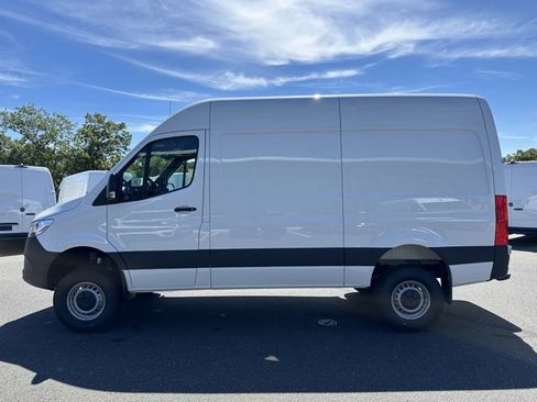 New 2025 Mercedes-Benz Sprinter 2500 image 4