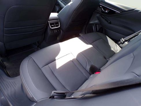 Certified 2025 Subaru Outback Limited image 22